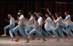 诗歌朗诵队形变化视频，诗歌朗诵队形变化视频教学