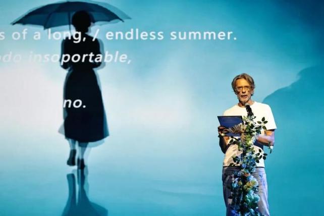 诗歌之夜，诗歌之夜国际文学周-图3