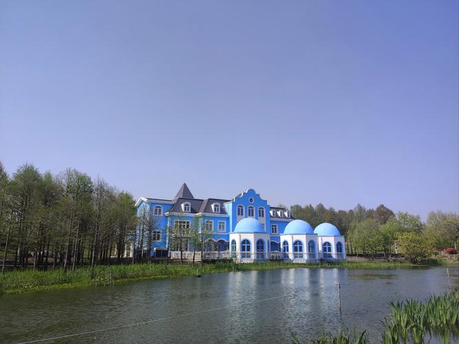 蓝房子名言有何深意?-图2 蓝房子名言有何深意?-图2