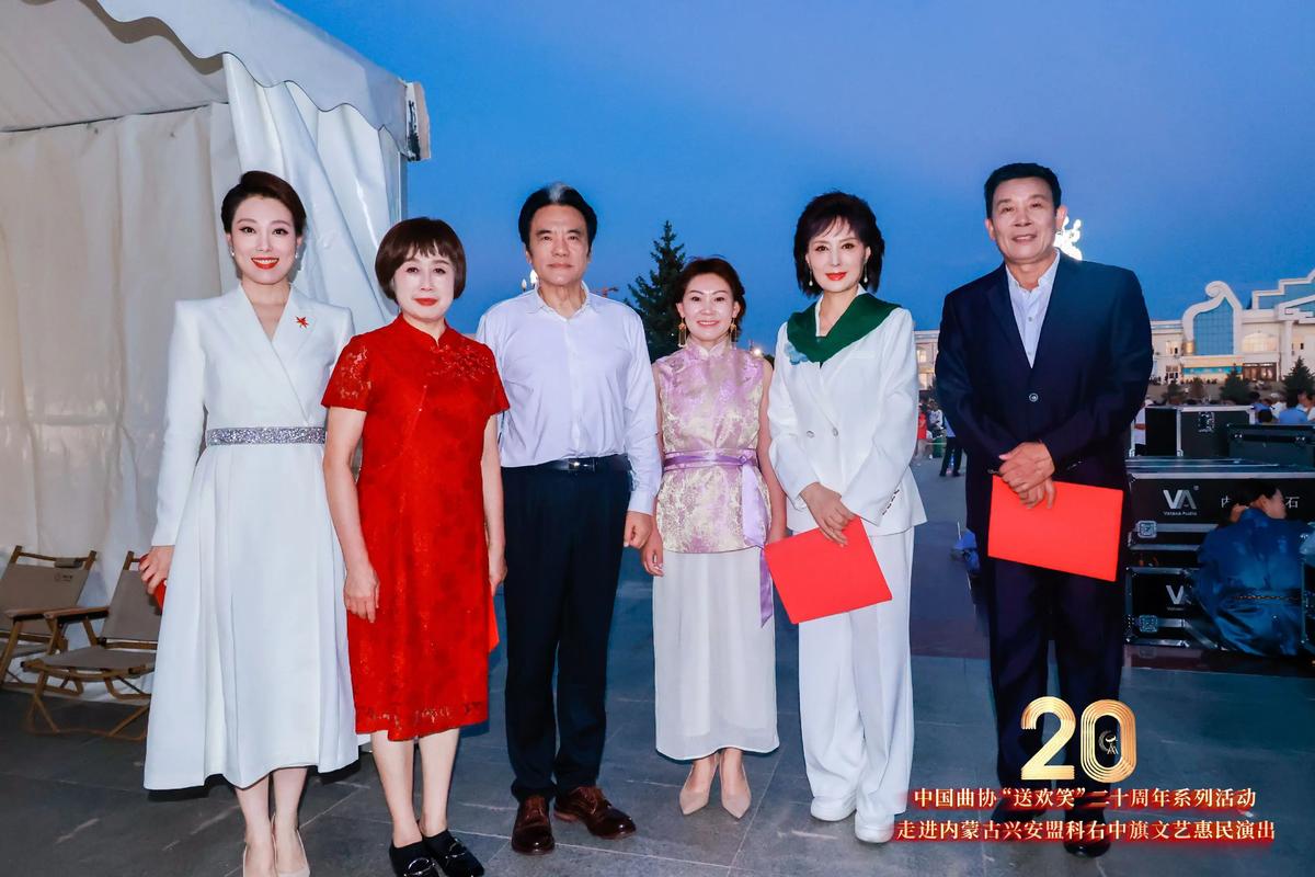 诗歌朗读配乐-图3 诗歌朗读配乐-图3